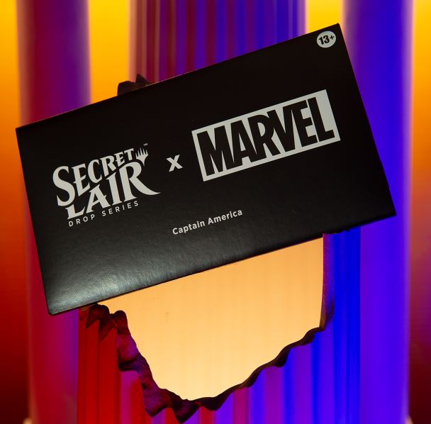 Magic The Gathering - Secret Lair x Marvel's Captain America Foil Edition NEU & OVP (englisch)