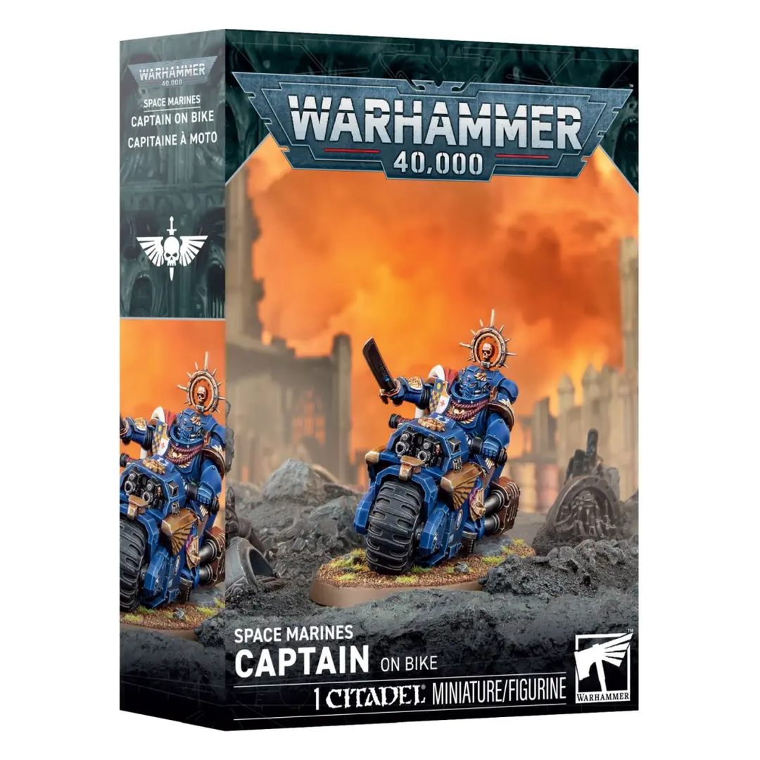 Warhammer 40.000 Space Marines Captain on Bike